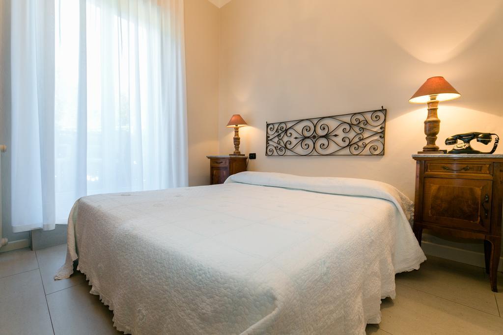 Hotel Mon Repos Sirmione Buitenkant foto