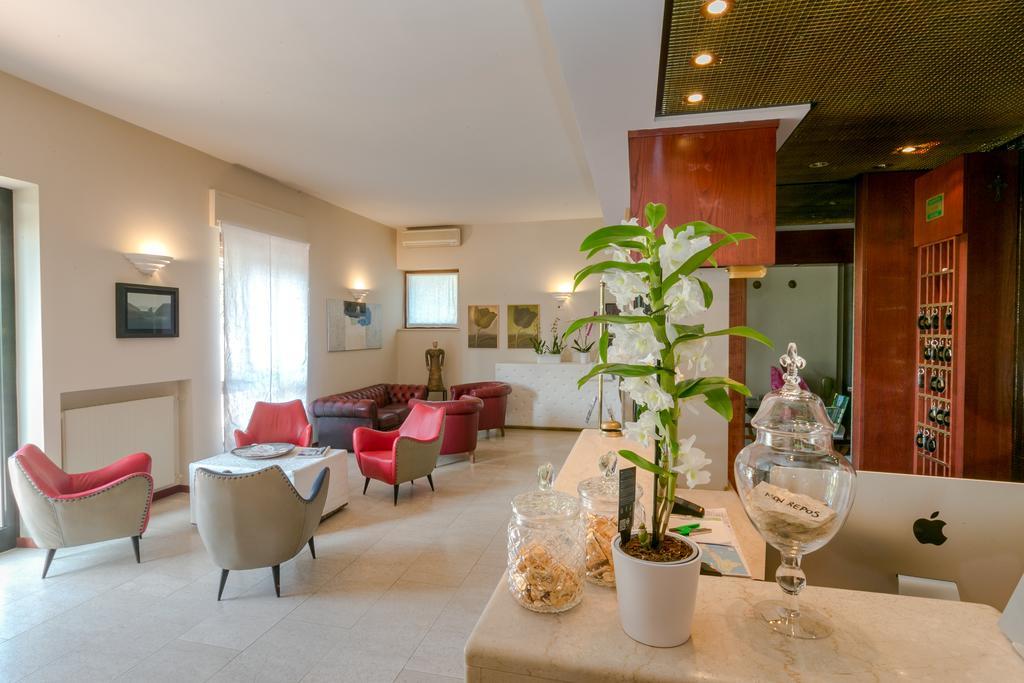 Hotel Mon Repos Sirmione Buitenkant foto