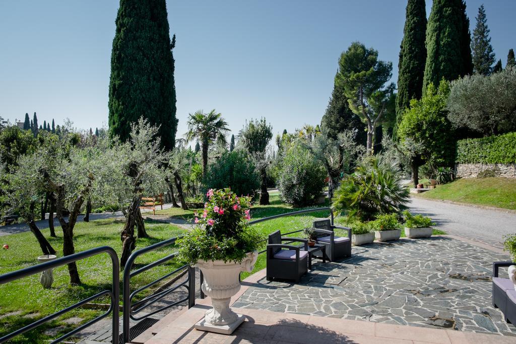 Hotel Mon Repos Sirmione Buitenkant foto