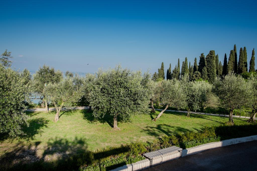 Hotel Mon Repos Sirmione Buitenkant foto